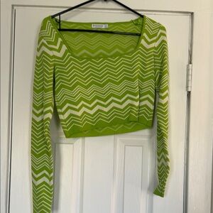 Green Chevron Knit Long-Sleeve Crop Top